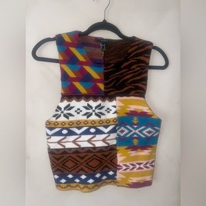 Aztec Sleeveless Crop Top